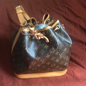 Louis Vuitton Handbag